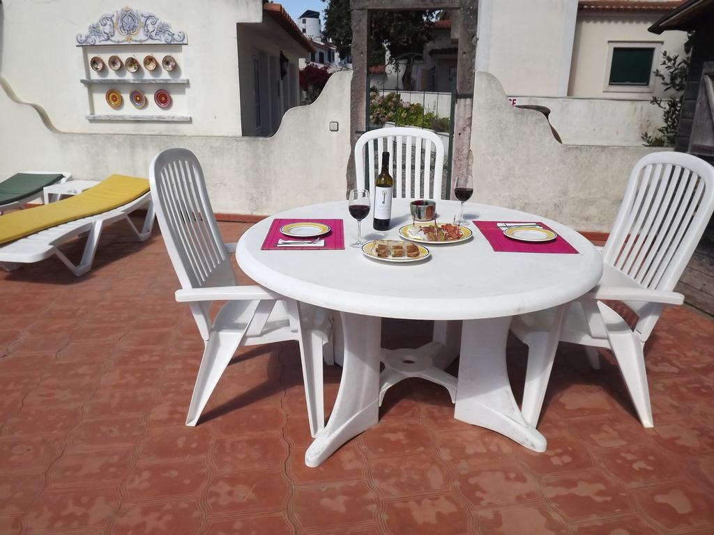 Bed and Breakfast Pegada Real Óbidos Esterno foto